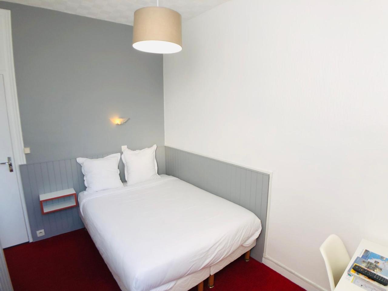 Cit'Hotel Le Volney Saumur Exterior foto