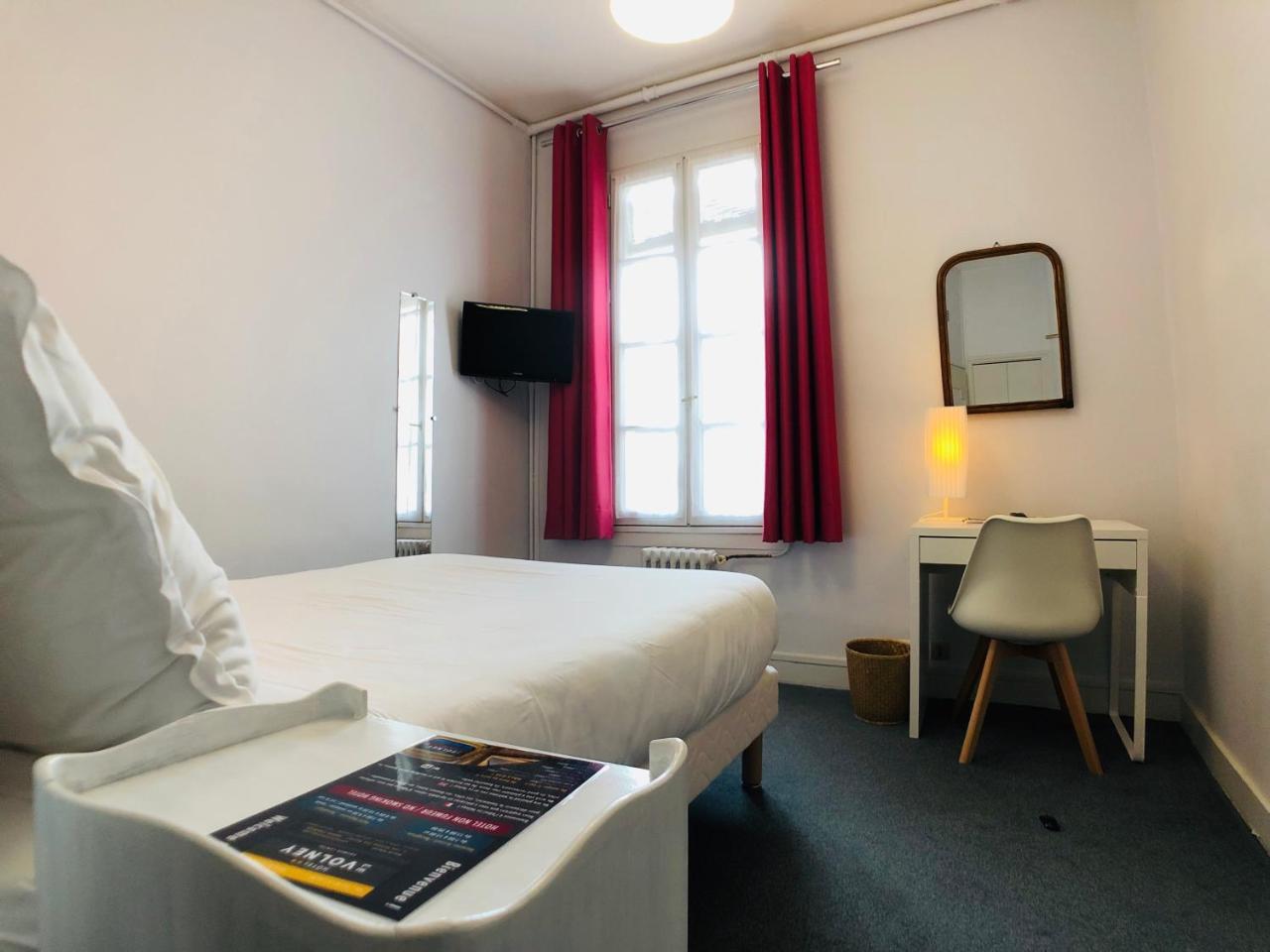 Cit'Hotel Le Volney Saumur Exterior foto