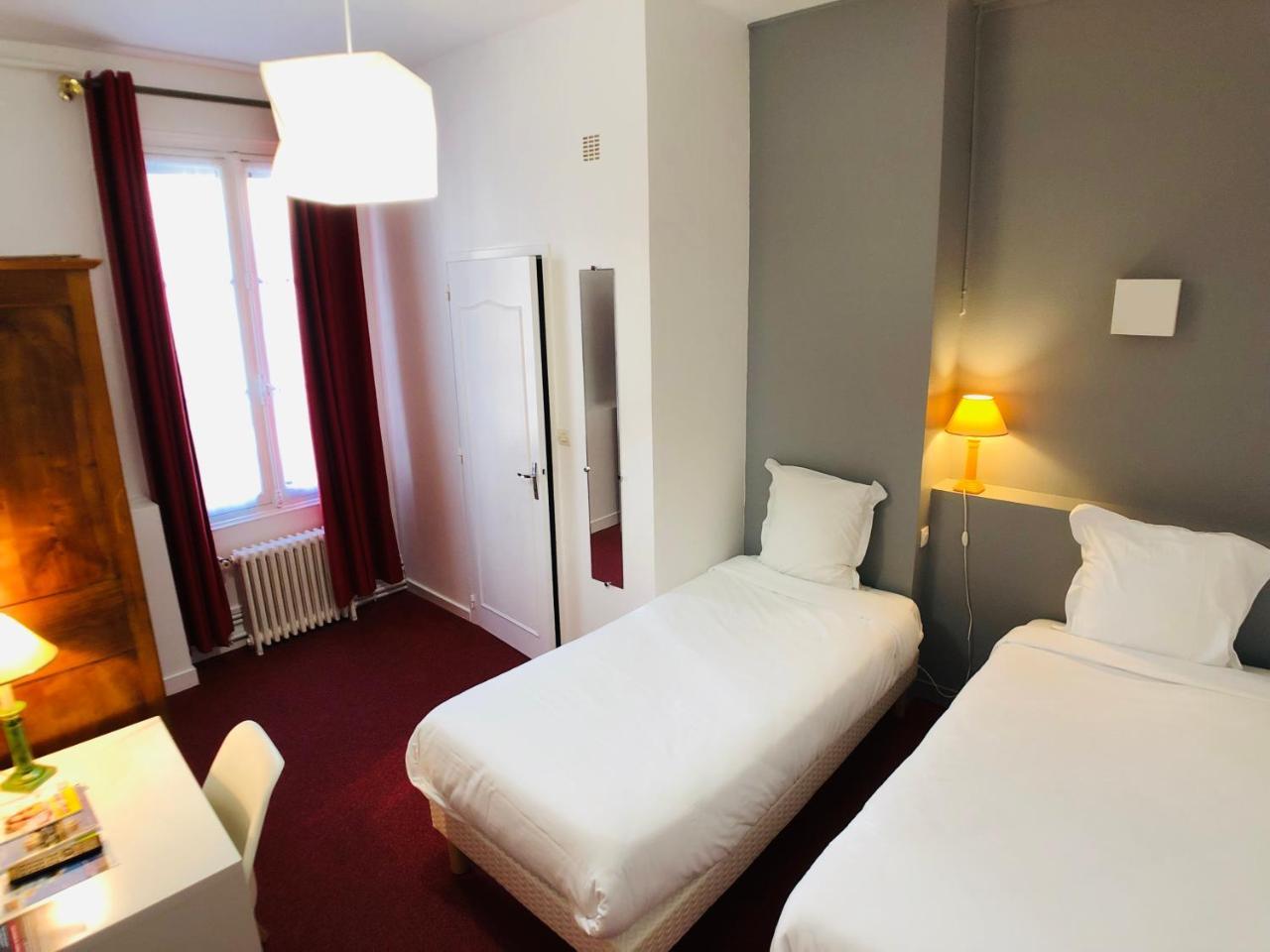 Cit'Hotel Le Volney Saumur Exterior foto